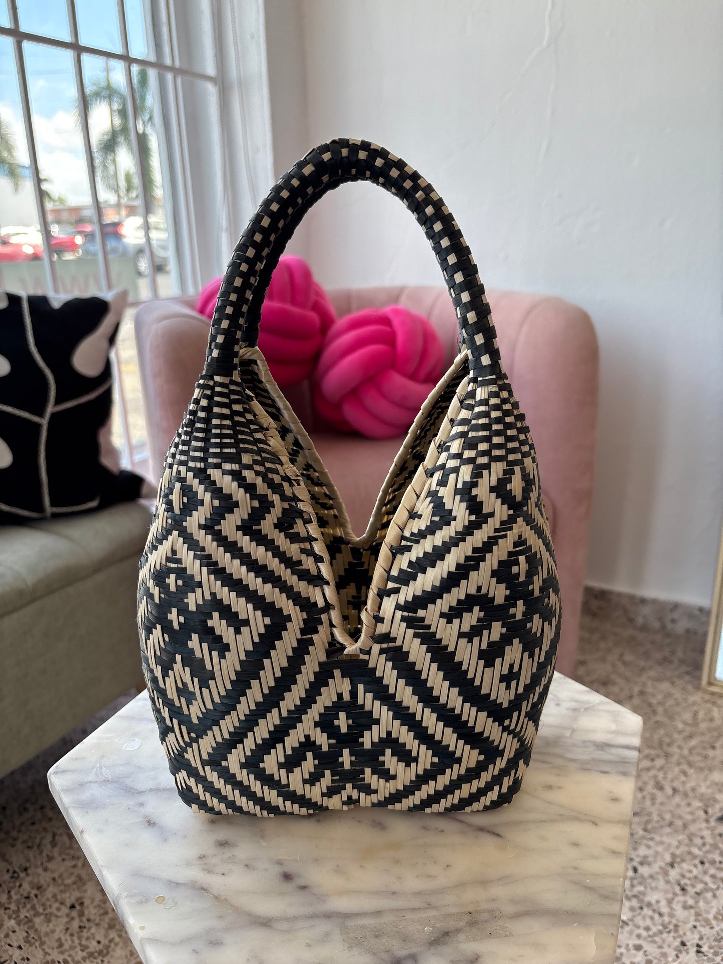 Manuela purse