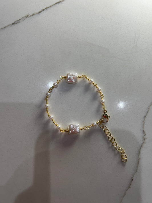 Arlet bracelet