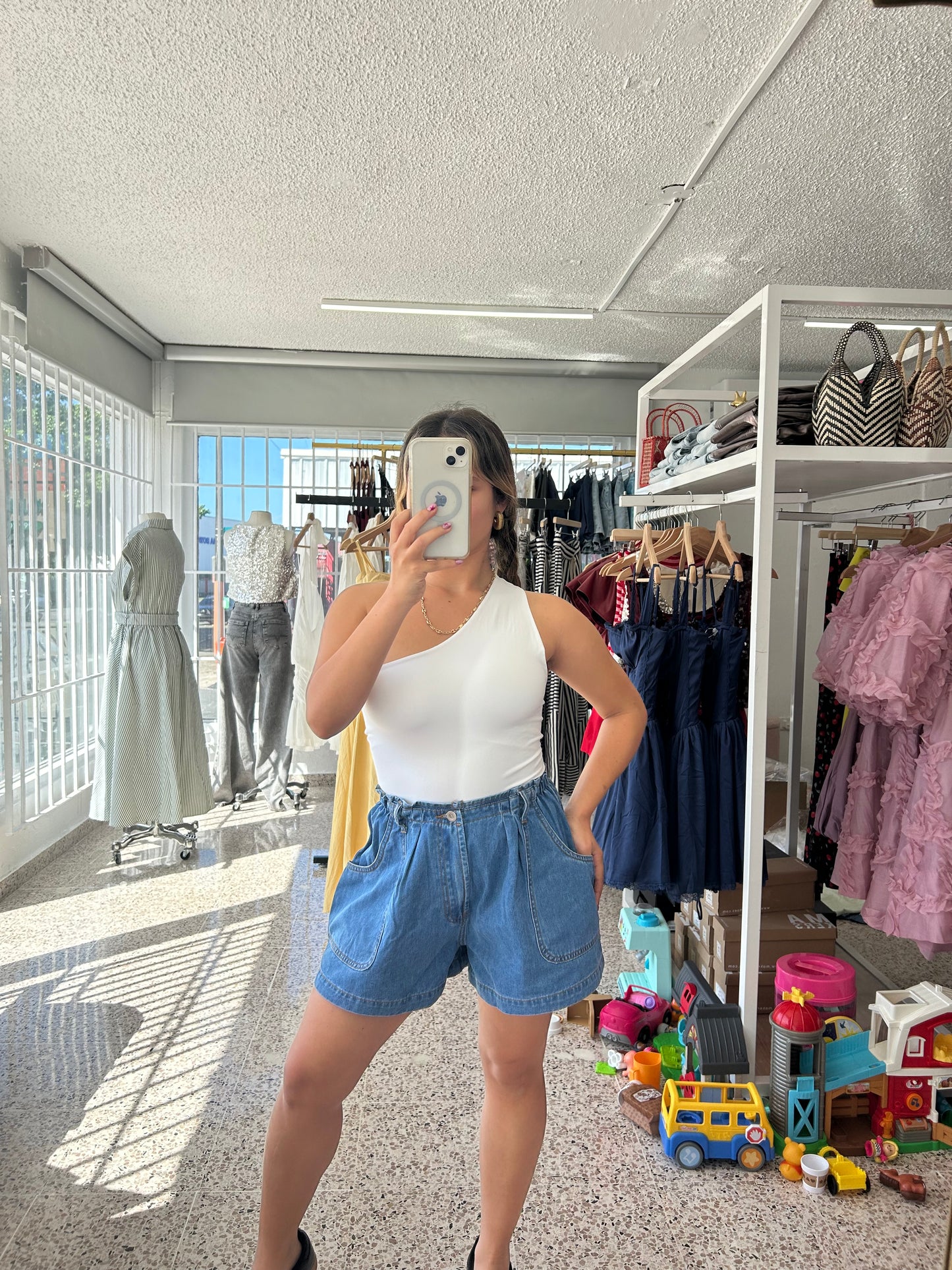Wide leg short