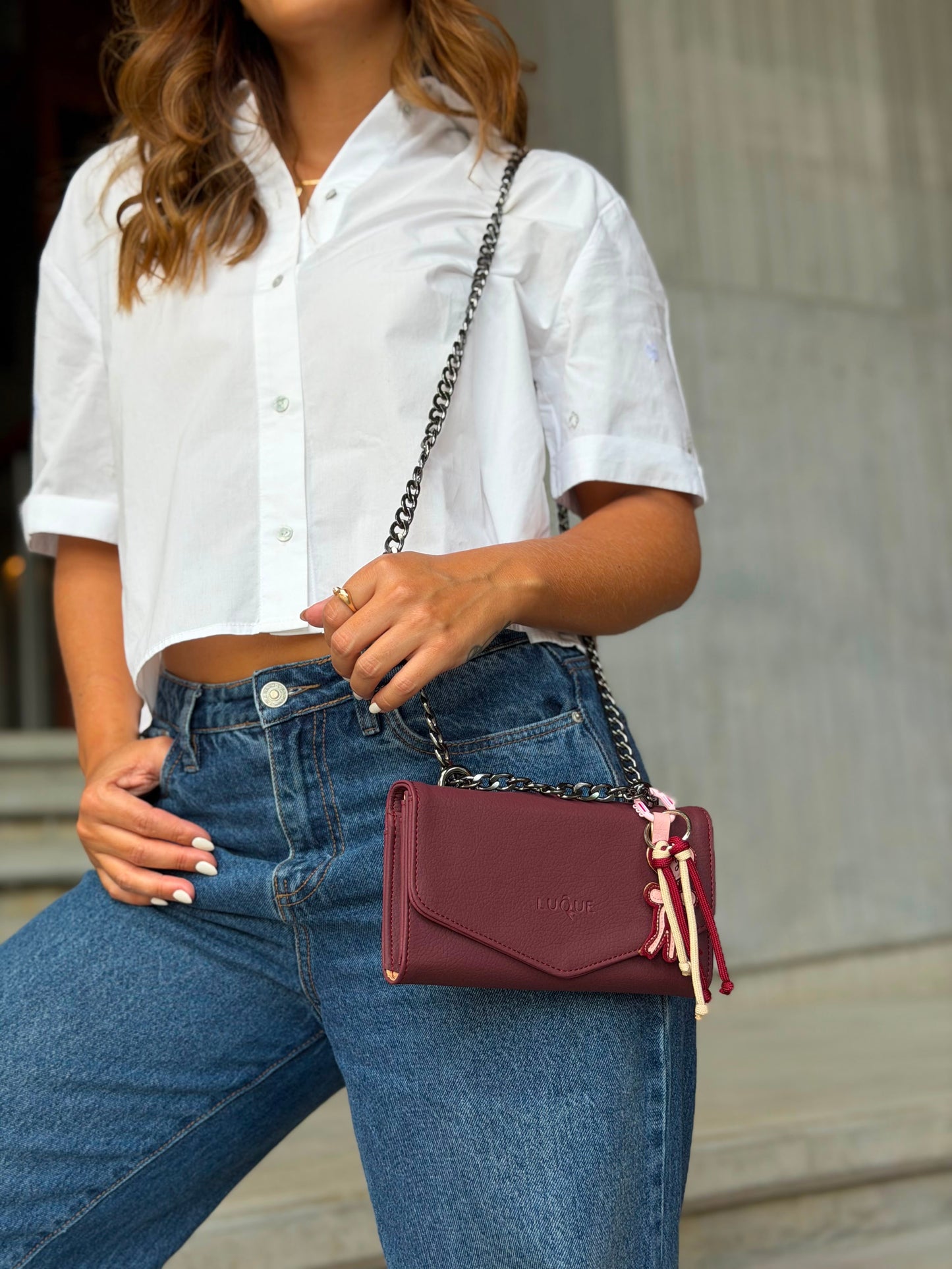 Alma purse vino