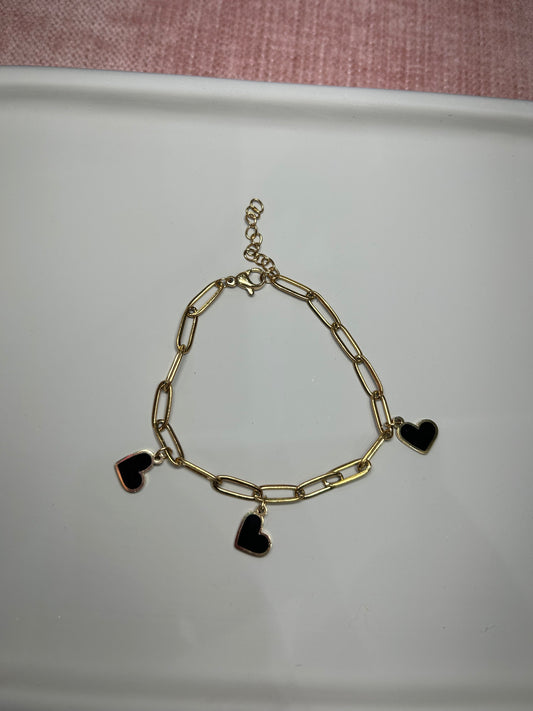 Black heart bracelet